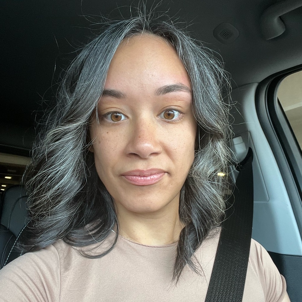 Meet your Posher, Bianca